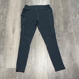 NWOT Mobile Warming Women’s BaseLite Heated Pants Size Medium (Needs Battery)